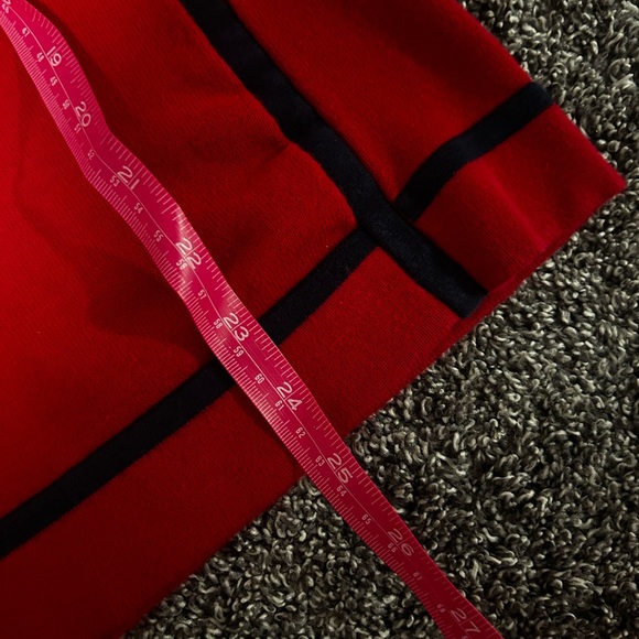 Red and black Tommy Hilfiger shirt. (Jeans not included in listing). - Picture 4 of 4